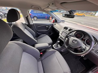 2016 Volkswagen Polo - Thumbnail