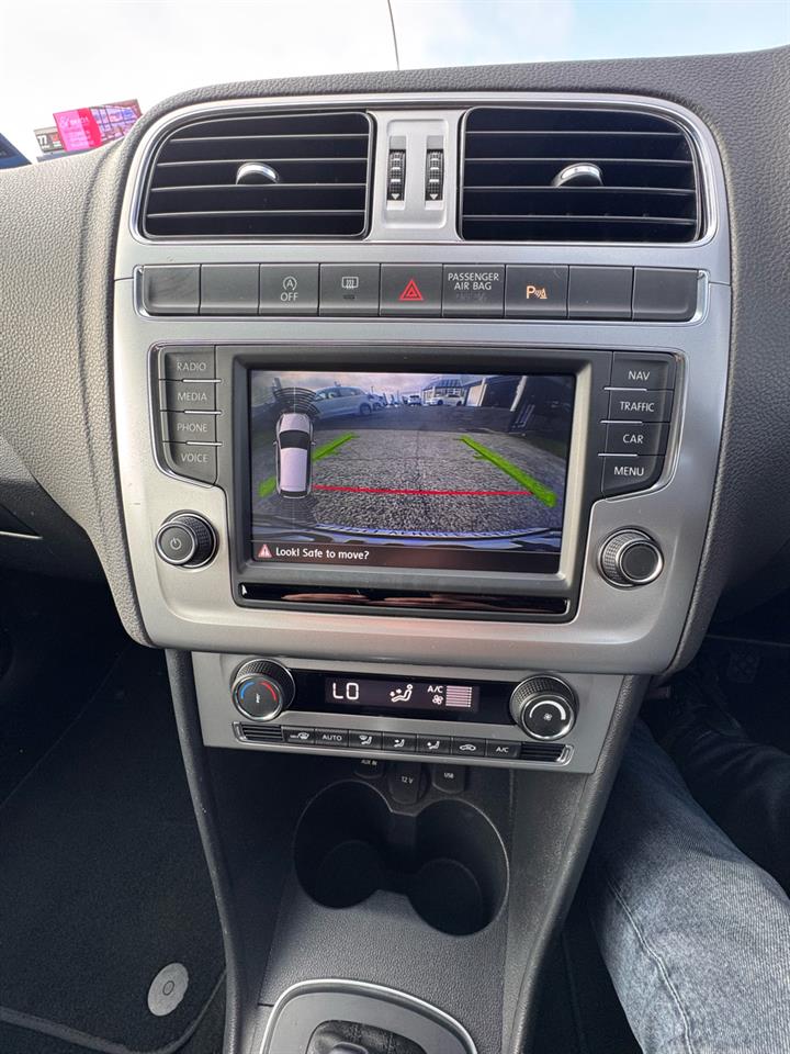 2016 Volkswagen Polo