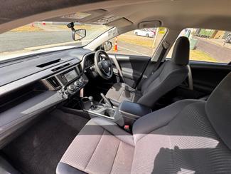 2013 Toyota Rav4 - Thumbnail